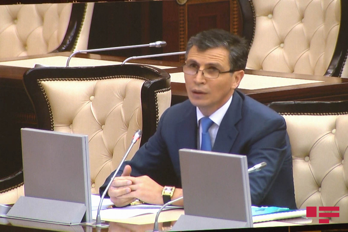 “Yerə salınan bayraq və gerbi haradan asacaqlar?”