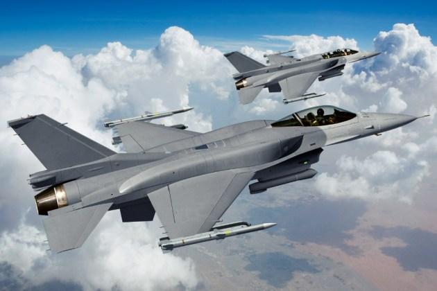 ABŞ-ın F-16 qırıcılarından ibarət eskadrilya Yaxın Şərqə gəlib