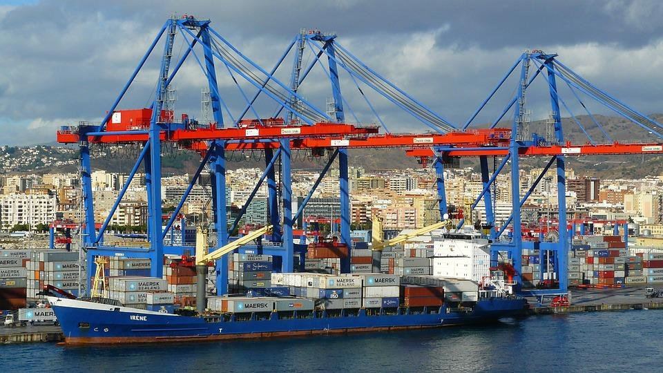 İlin əvvəlindən İtaliyadan Türkiyə limanlarına 19 milyon tona yaxın yük daşınıb