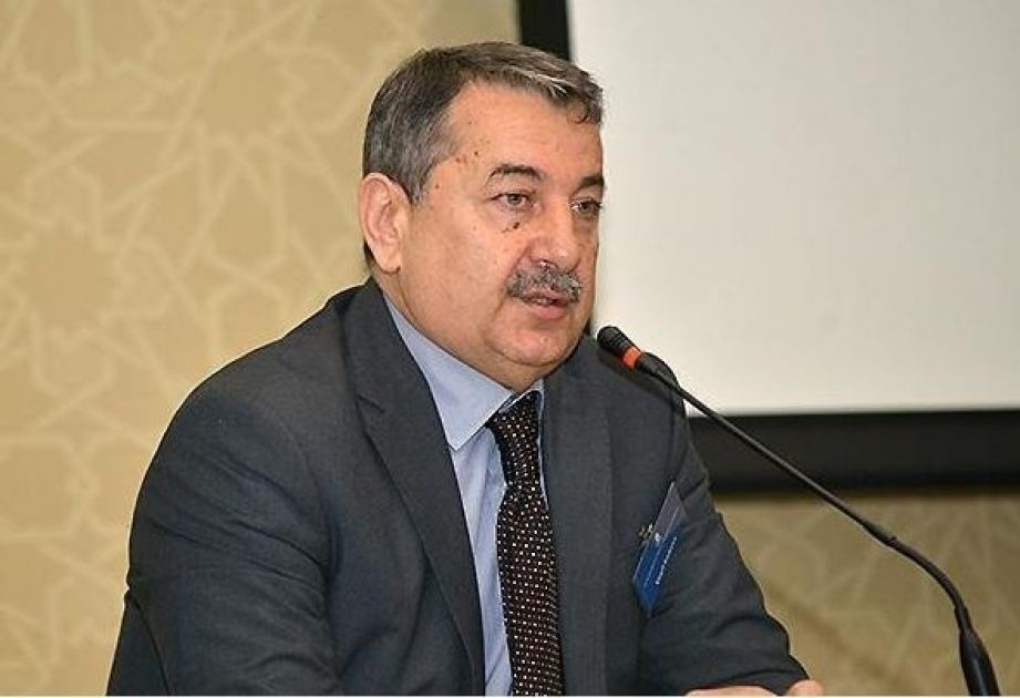 Millimizə hazırda potensialı tükənən baş məşqçi rəhbərlik edir - Vaqif Sadıxov