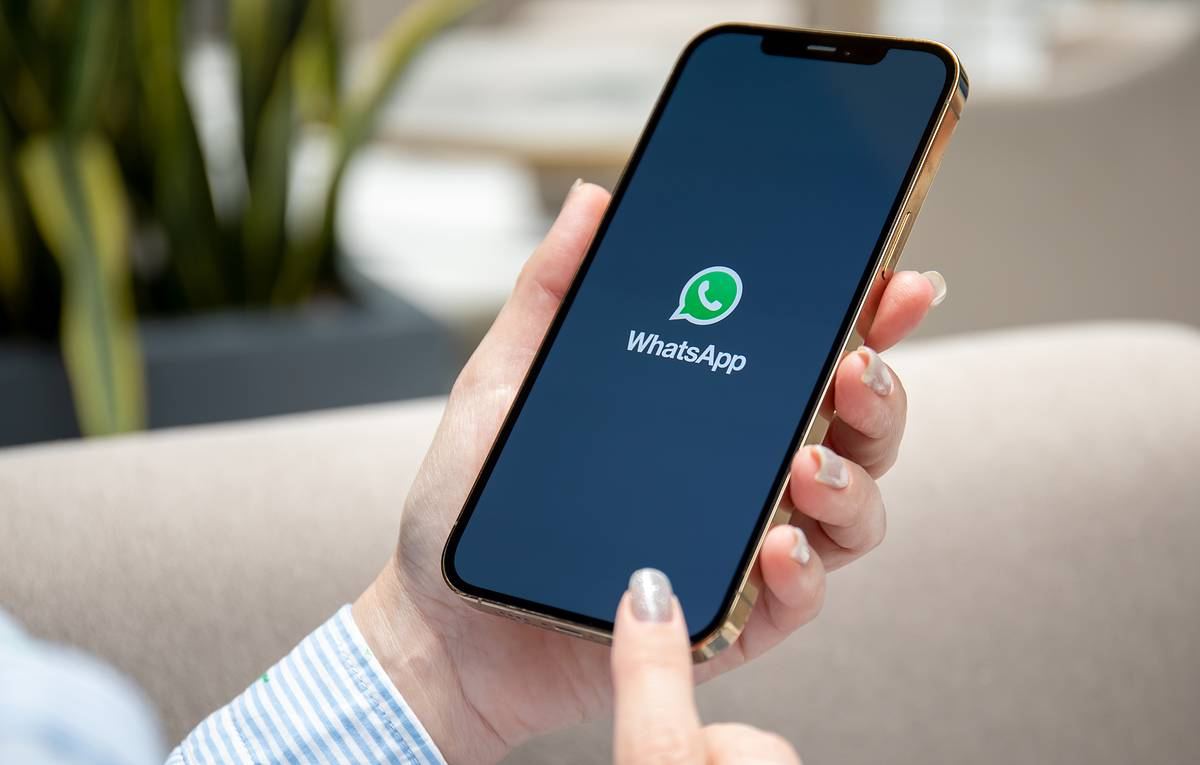"WhatsApp"da süni intellektlə işləyən çat funksiyası işə salınıb
