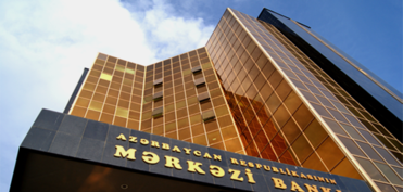 AMB: 2025-2026-cı illərdə illik inflyasiya hədəf diapazonu daxilində qalacaq