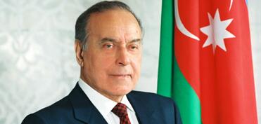 Heydər Əliyev: əbədiyaşar lider