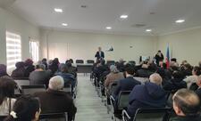 Prezidentliyə namizəd Qüdrət Həsənquliyev Xətai rayonunda seçicilərlə görüşüb