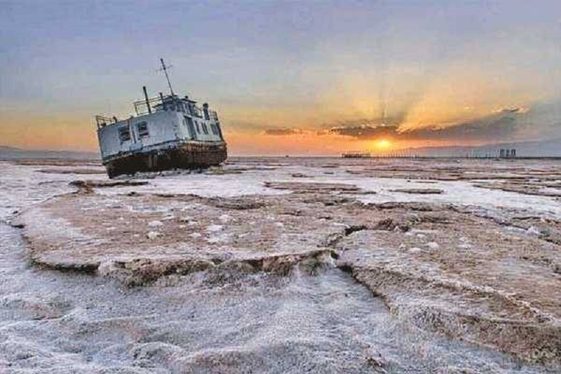 Hökumət təbiət hadisəsini Urmu gölünün bərpası layihəsinin nəticəsi kimi qələmə verir