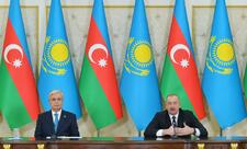 Prezident İlham Əliyev və Prezident Kasım-Jomart Tokayev mətbuata bəyanatlarla çıxış ediblər - YENİLƏNİB