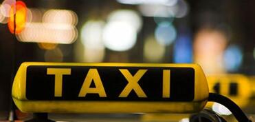 Antiinhisar: Aeroportda taksi probleminin hüquqi tərəfləri qiymətləndirilir