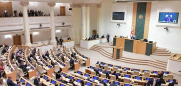 NATO “xarici agentlər” qanununun Gürcüstan parlamentində qəbul edilməsindən narahatdır