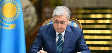Qazaxıstan prezidenti rəqəmsal inkişaf nazirini vəzifəsindən azad edib