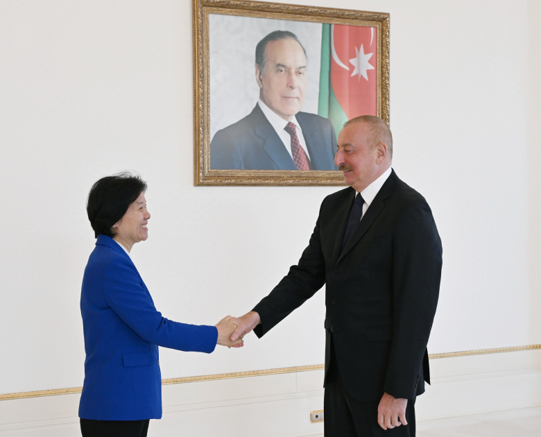 Prezident İlham Əliyev Çin Xalq Siyasi Məşvərət Şurasının Ümumçin Komitəsinin sədr müavininin başçılıq etdiyi nümayəndə heyətini qəbul edib
