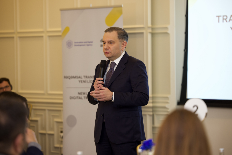 Dövlət qurumlarının rəhbər nümayəndələri üçün rəqəmsal liderlik üzrə təlimlərə start verilib