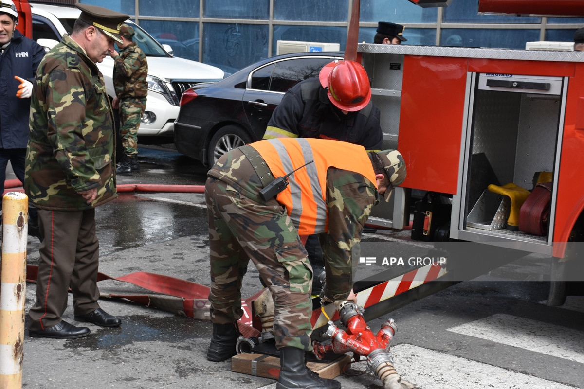 FHN: Ötən sutka 32 yanğına çıxış olub, 9 nəfər xilas edilib