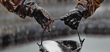 İranlı nazir: 17 ölkəyə neft ixrac edirik