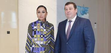 Петр Глыбочко награжден орденом "Достлуг"