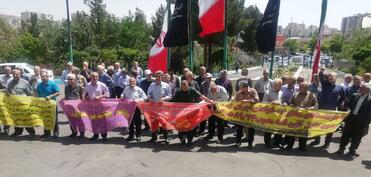 Təbrizdə təqaüdçülər etiraz aksiyası keçirdilər