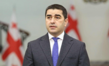 Papuaşvili: Əhalinin xarici vəsaitin siyasi təsir üçün istifadə edildiyini bilməyə haqqı var