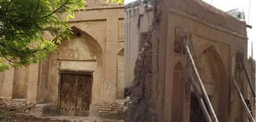 Təbrizdə tarixi Baba xan evi dağılır