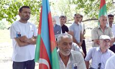 Elçin Mirzəbəyli Ərəbuşağı və Padarqışlaq kəndlərində seçicilərlə görüşüb