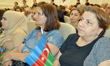 Elçin Mirzəbəyli Ağsu Mədəniyyət Evində seçicilərlə görüşüb