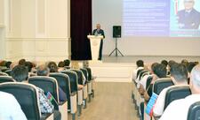 Elçin Mirzəbəyli Ağsu Mədəniyyət Evində seçicilərlə görüşüb