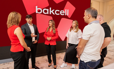 “Bakcell” və Bakı Şəhər Halqası Əməliyyat Şirkəti jurnalistlərlə görüşüb