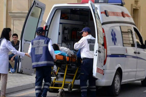 Bakı sakini ülgüclə intihara cəhd edib