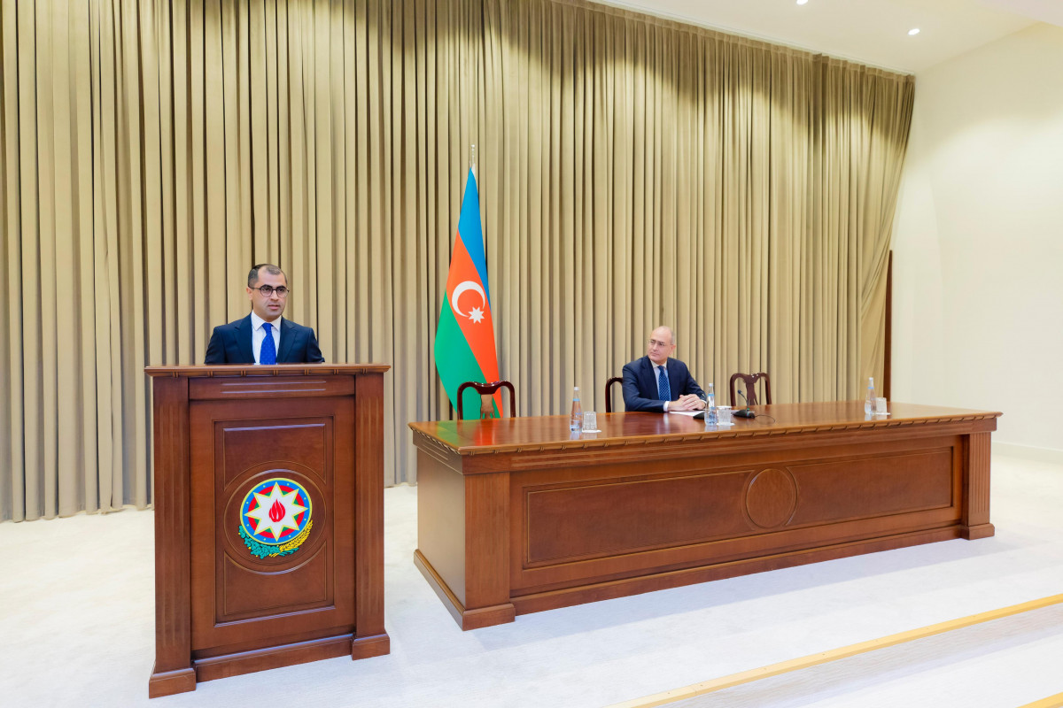 Naxçıvan Ali Məclisinin ilk iclası keçirilib, sədrliyə təklif olunan namizəd dəstəklənməyib