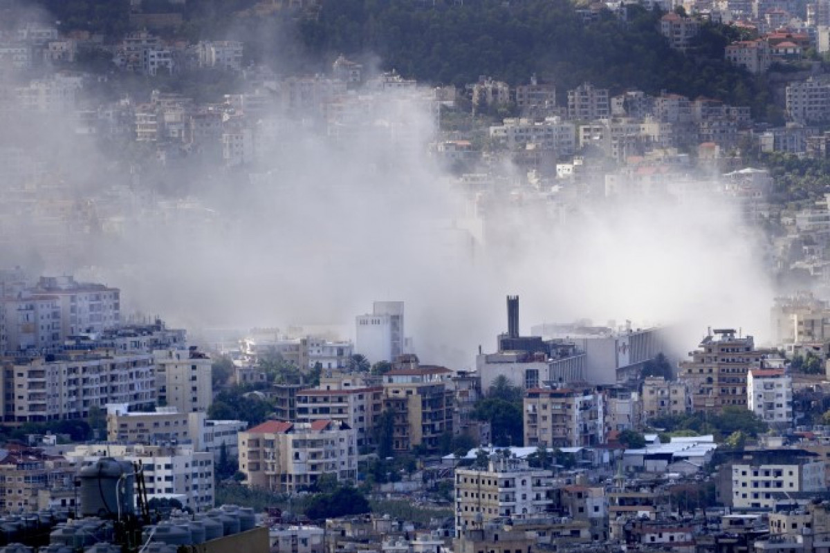 KİV: “Hizbullah”ın kəşfiyyat rəisi bombardmandan sağ çıxıb