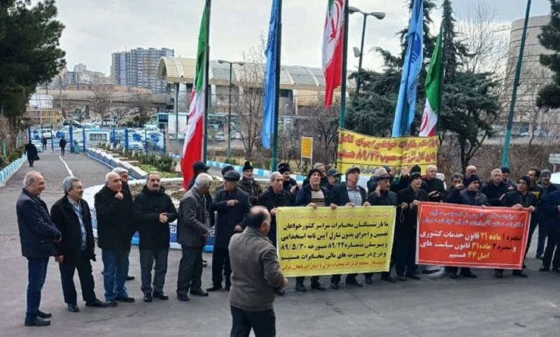 Güneyli təqaüdçülər yenidən etiraz aksiyası keçirdilər