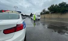 Yol polisindən əlverişsiz hava ilə bağlı müraciət