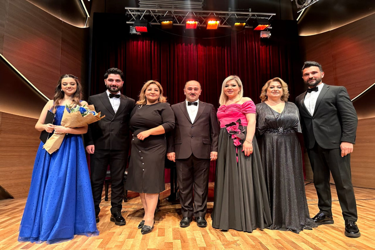 Bakıda Gəncə Dövlət Filarmoniyasının konserti izdihamla baş tutub