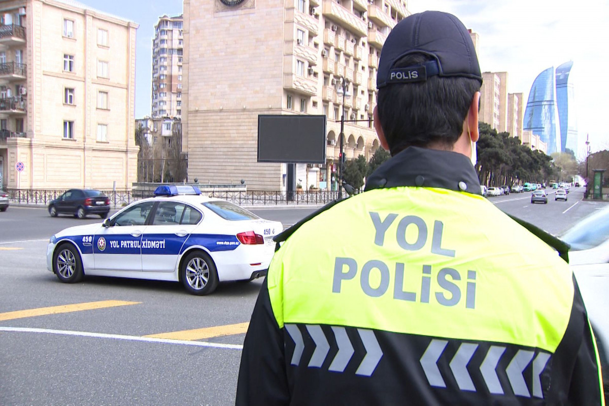 Yol polisi hava şəraiti ilə əlaqədar sürücülərə müraciət edib