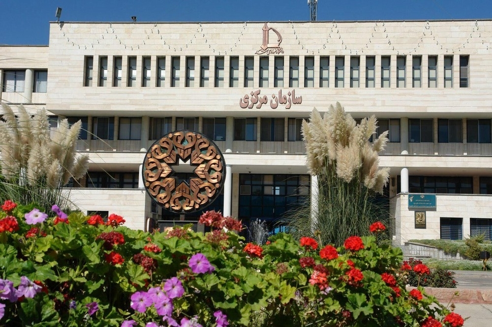 Mohəqqeq Ərdəbili Universitetində türk dili seminarlarına olan çoxsaylı müraciətdən sonra təlim seminarının banneri universitetdən götürülüb