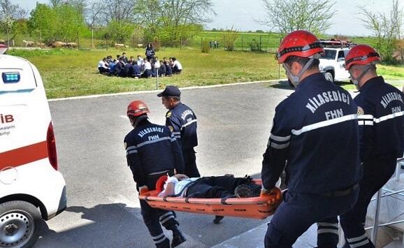 FHN: Ötən sutka 34 yanğına çıxış, 6 nəfər xilas edilib