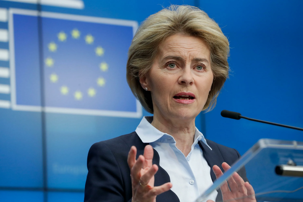 Ursula fon der Leyen: Aİ Ukraynaya 130 milyard avro yardım edib