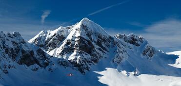 İtaliyada itkin düşən alpinistlərin axtarışı dayandırıldı