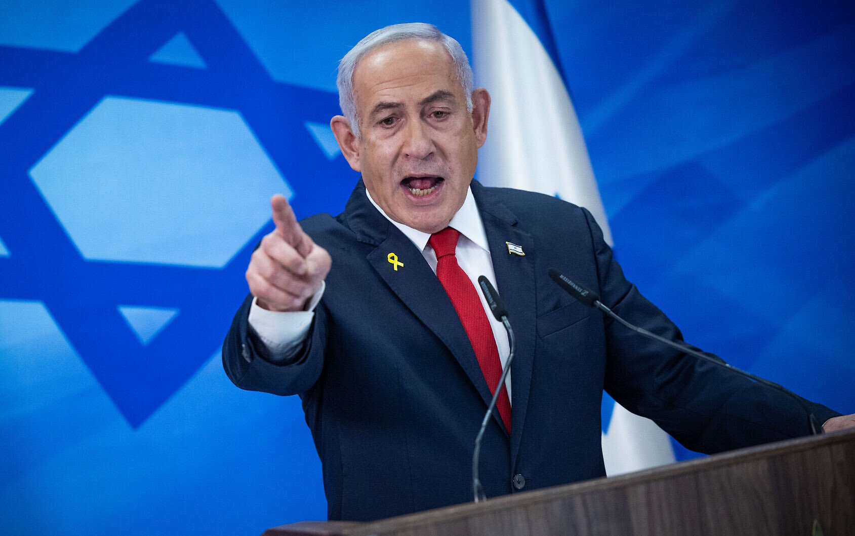 Netanyahu husiləri hədələyib