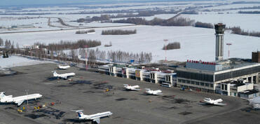 Kazan aeroportu uçuşları dayandırıb