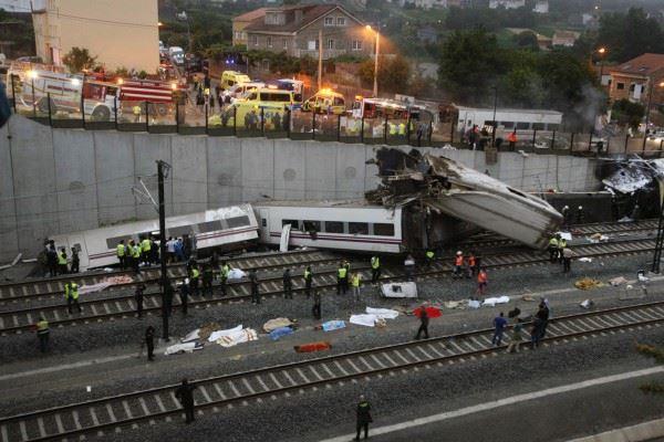 Fransada qatarlar toqquşdu: 30-dan çox insan...