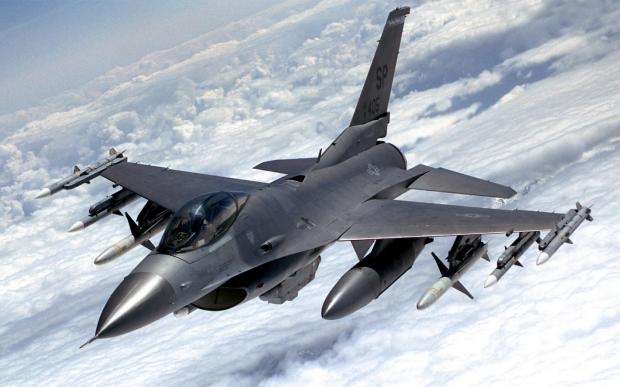 Ukrayna Niderlanddan da F-16 aldı