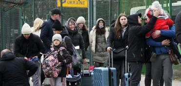 ABŞ ukraynalıların miqrasiya müraciətlərinə baxılması prosesini dayandırıb