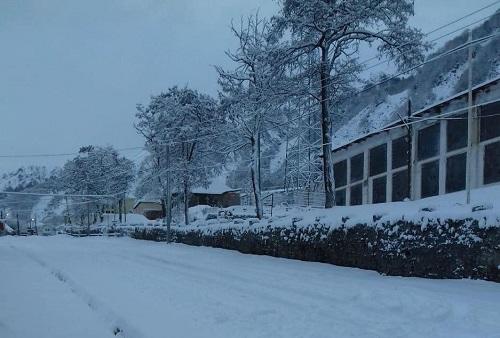 Bəzi yerlərdə qar yağacaq, yollar buz bağlayacaq - XƏBƏRDARLIQ