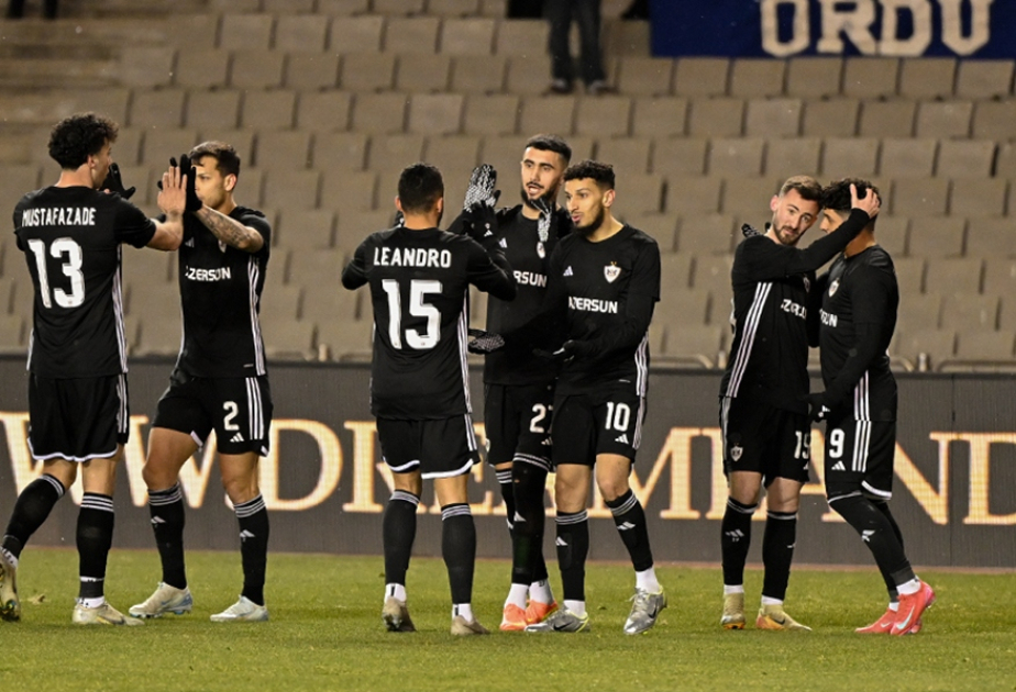 Abdullah Zubir “Qarabağ”ın tarixinə düşüb