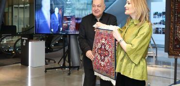 Xalça Muzeyində Xalq yazıçısı ilə görüş keçirilib
