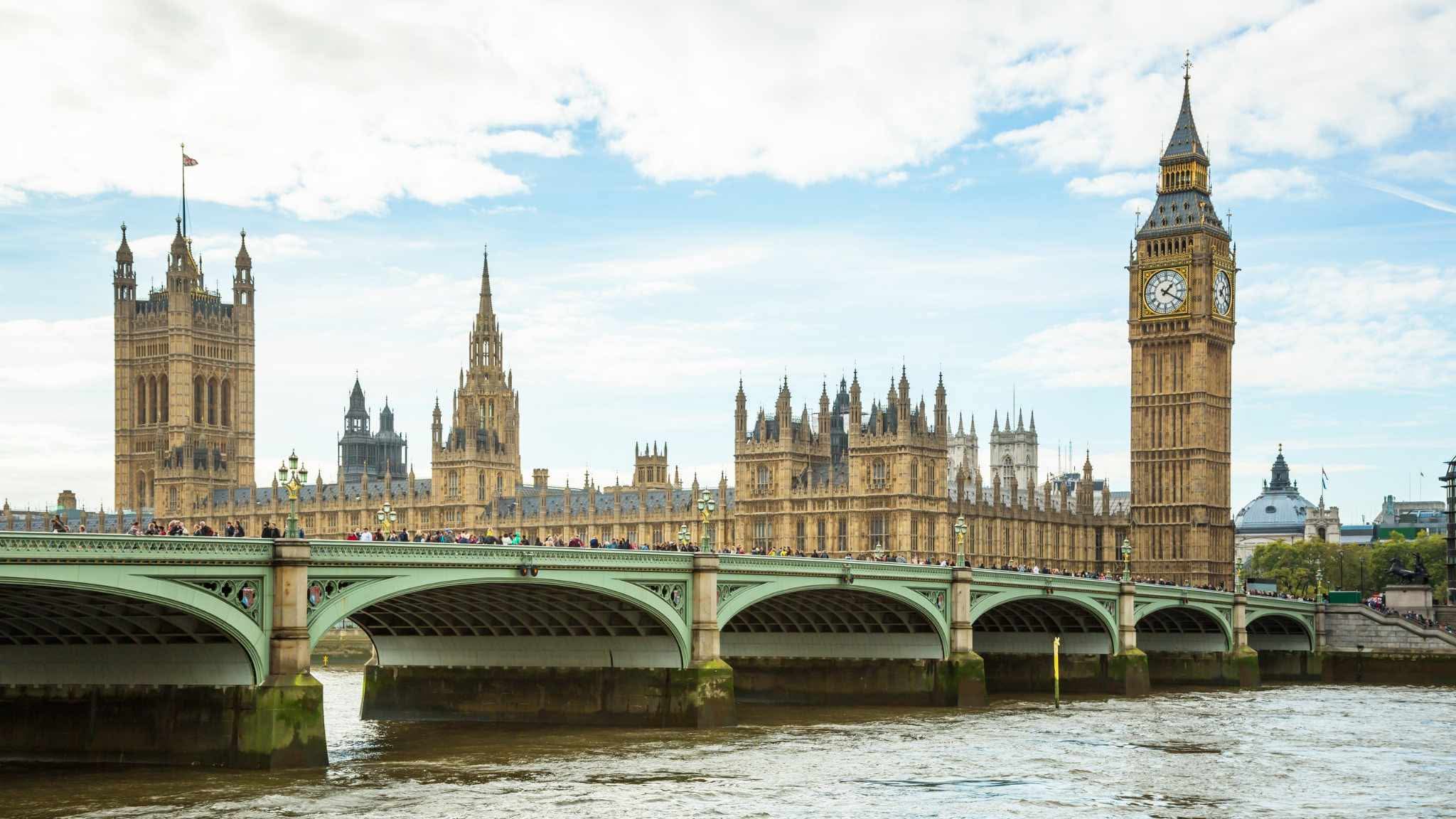 "Britaniya ordusu məğlubiyyətlə üz-üzədir"