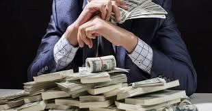 “Forbes" dünyada yaşayan milyarderlərin siyahısını açıqlayıb