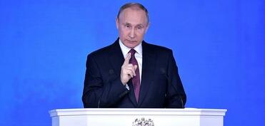 Tez-tez Kremldə gecələyirəm - Putin