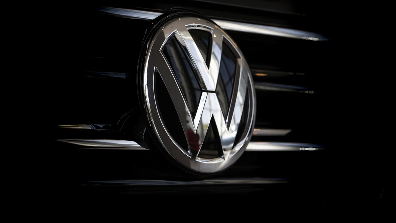 Volkswagen Qrupunun mənfəəti ilin birinci rübündə 37 faiz azalıb