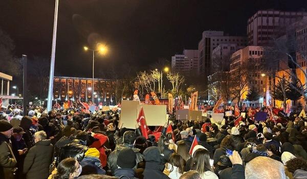Türkiyədə 286 min insan aksiyaya çıxdı: saxlanılanlar var