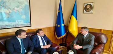 Ukrayna-Azərbaycan konsulluq məsləhətləşmələrinin gündəliyi müzakirə olunub